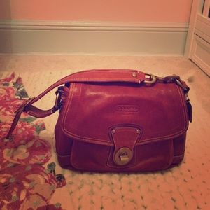 Sale! 🛍❤️🎀Coach Ali Legacy Whiskey Leather Bag.
